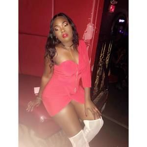 Meet your Posher, Lorna